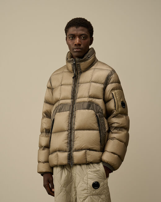 D.D. Shell Hooded Short Down Jacket