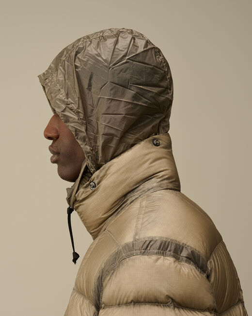 D.D. Shell Hooded Short Down Jacket