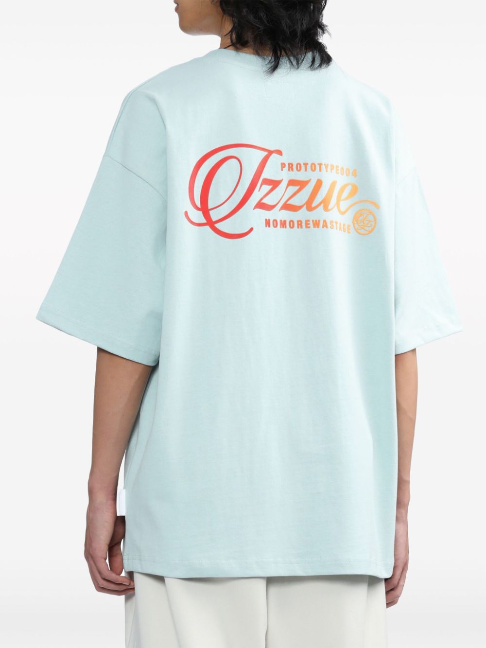 izzue T-Shirt mit Logo-Print